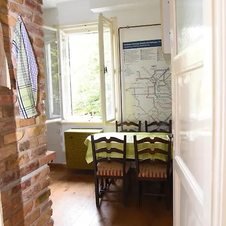 Allee Apartmant